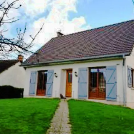 Holiday home Entre Et Vallee A
