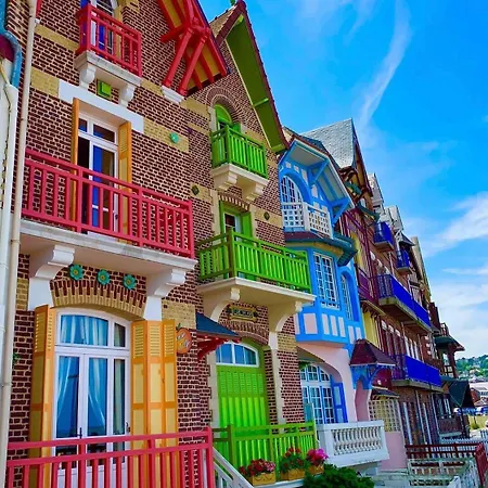 Entre Et Vallee A Holiday home Embreville
